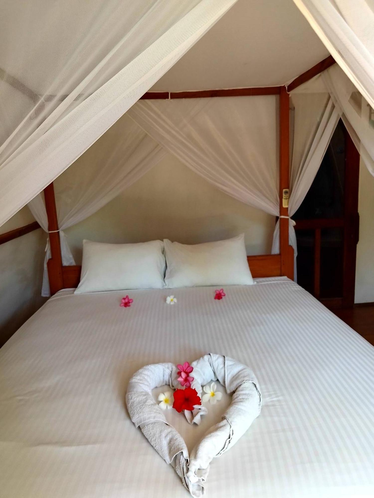 We'Be Cottages Gili Meno Quarto foto