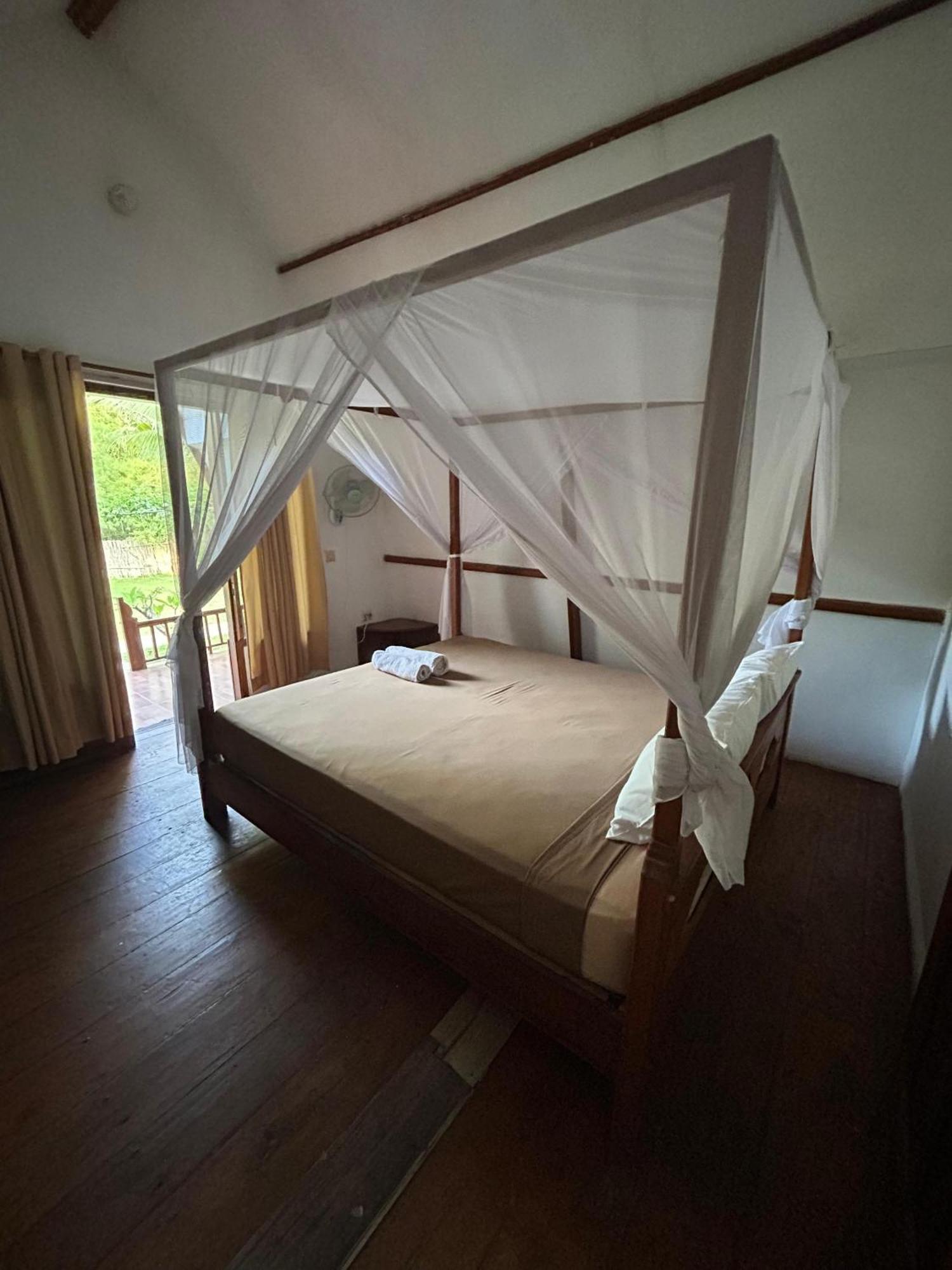 We'Be Cottages Gili Meno Quarto foto