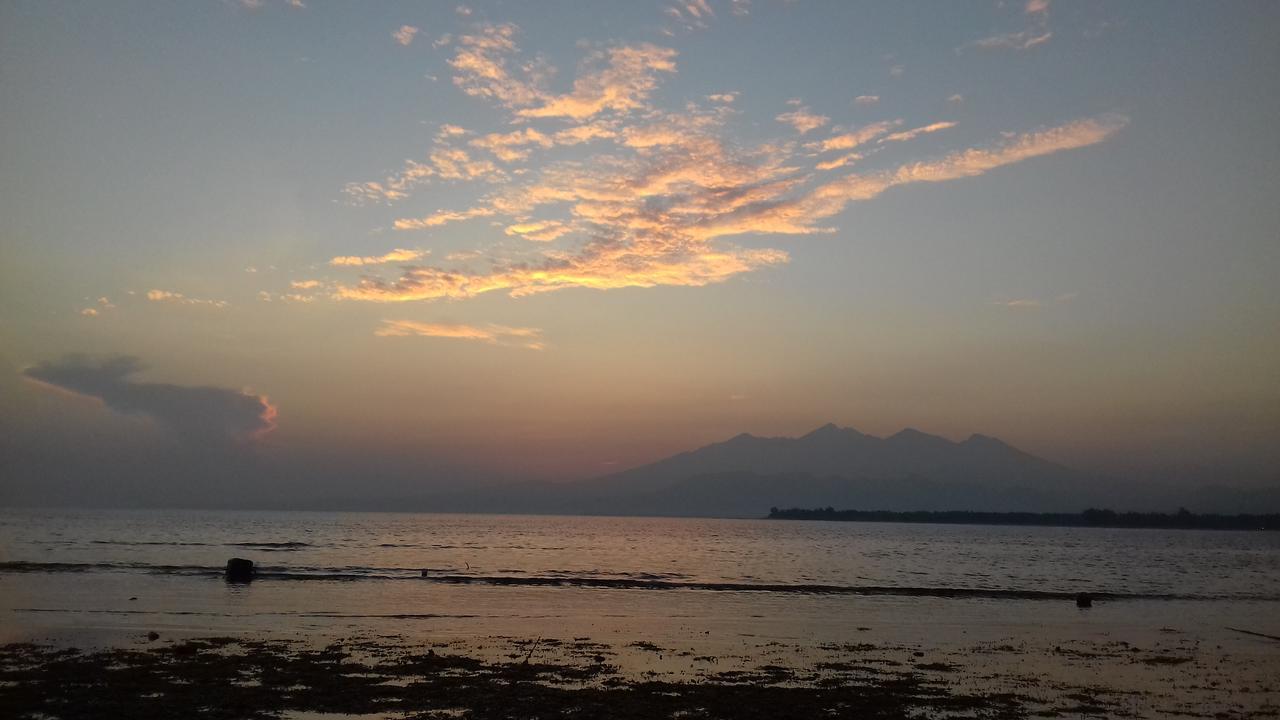 We'Be Cottages Gili Meno Exterior foto